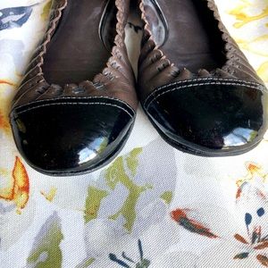Tory Burch flats sz 9 black/brown